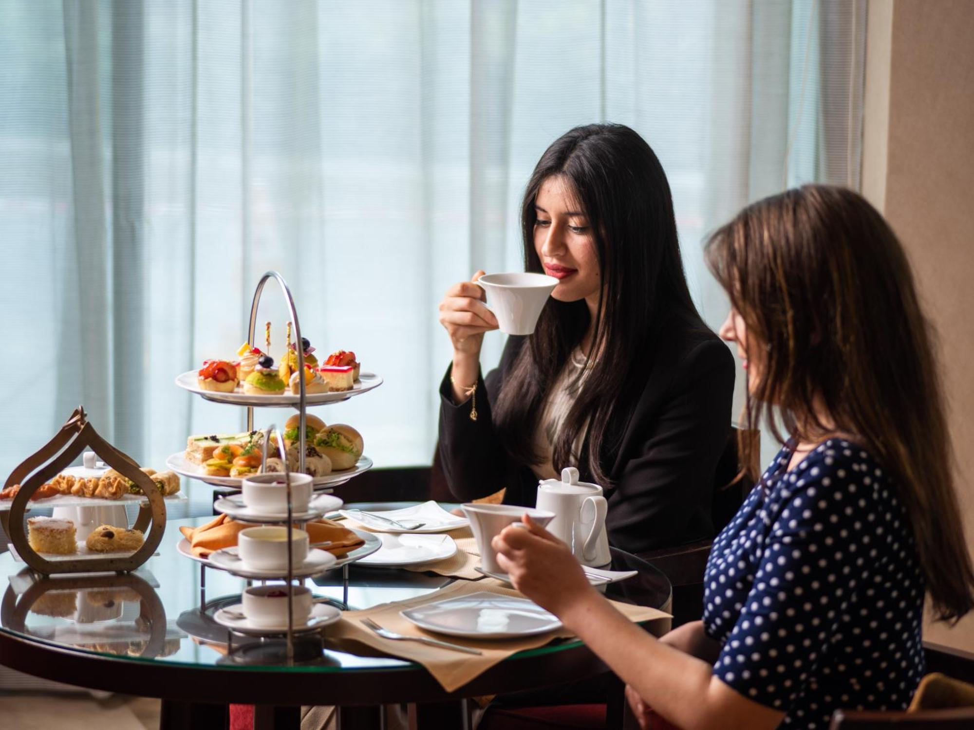 City Centre Rotana דוחה מראה חיצוני תמונה Afternoon tea